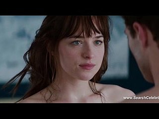 Dakota Johnson çıplak