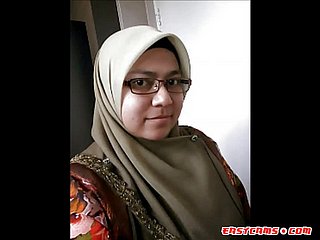 Türkisch und Arabisch und asiatische hijapp Diminish Foto